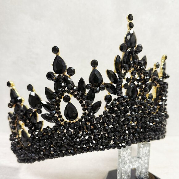 Luxury Black Crystal Crown, Gothic Queen Headdress, Prom Tiara, Gold Crown